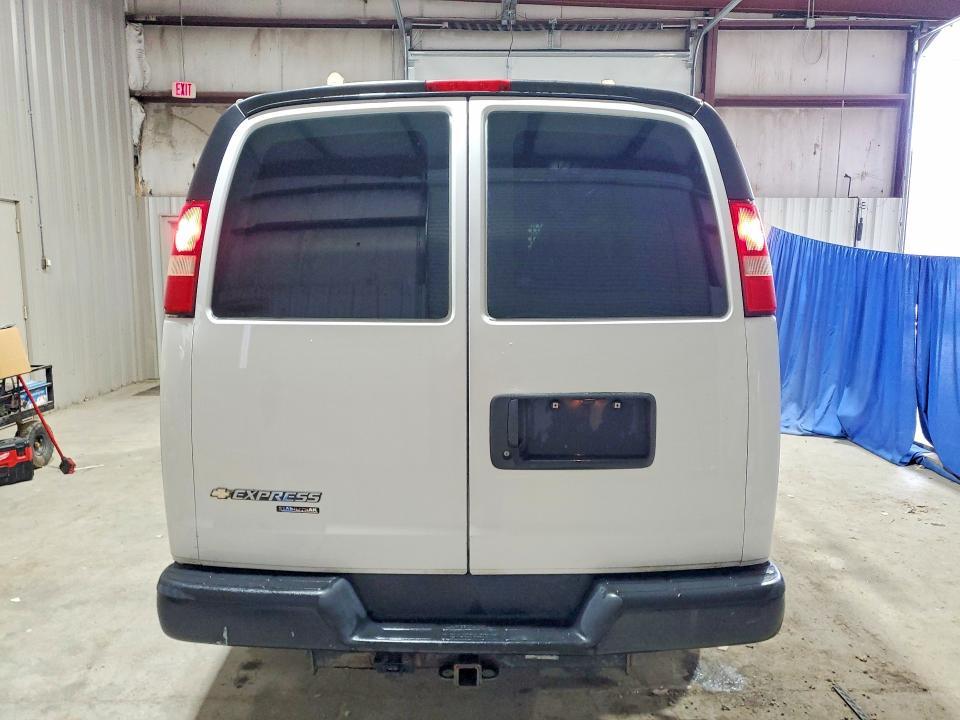 2014 Chev Rolet Express 3500 Cargo Utility / Service van