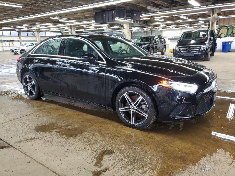 2019 Mercedes-Benz A 220 4matic