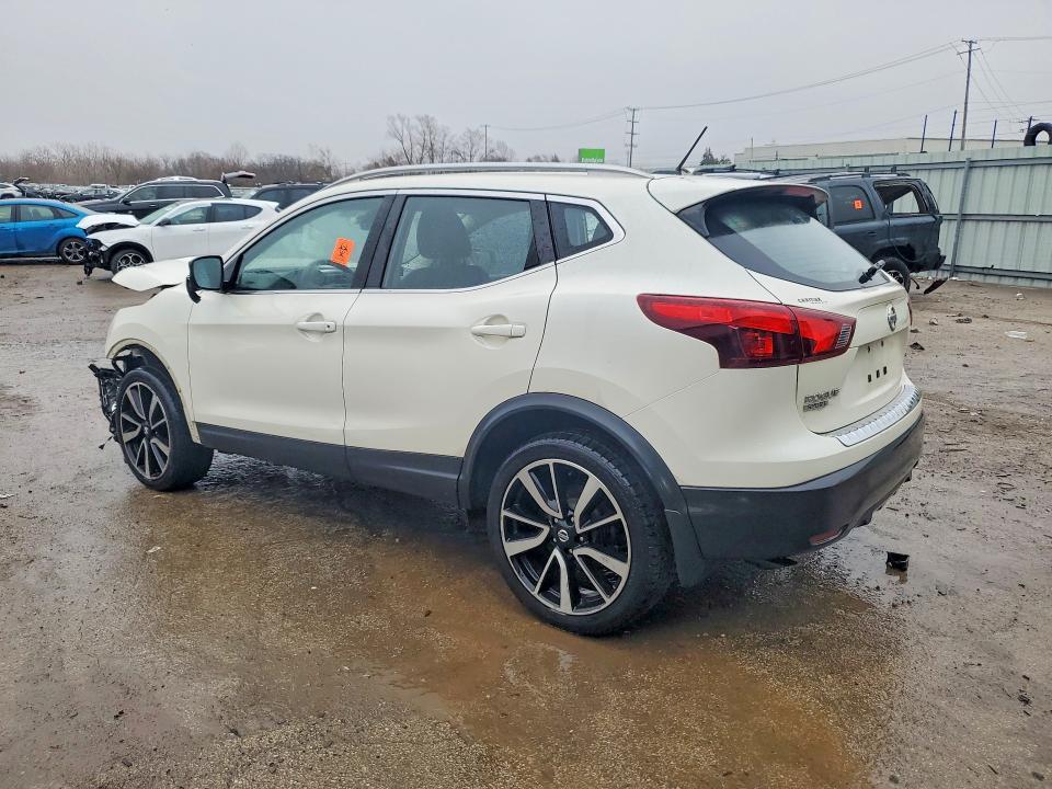 2017 Nissan Rogue Sport sl