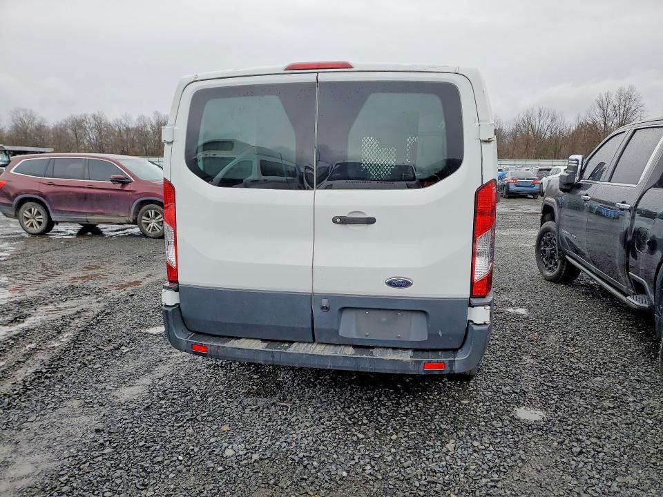 2018 Ford Transit T-250