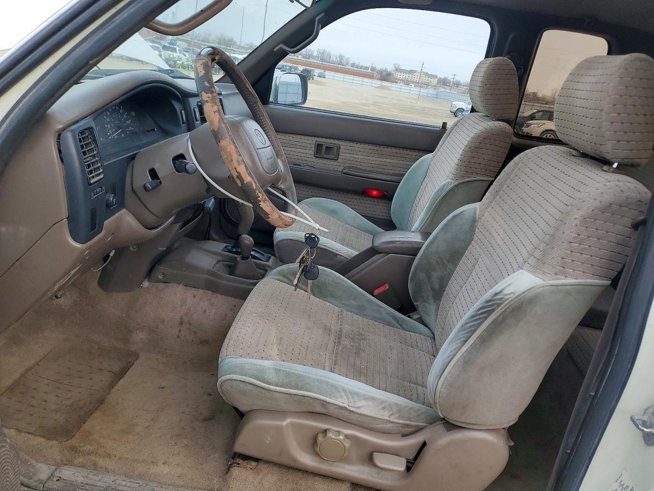 1997 Toyota Tacoma SR5