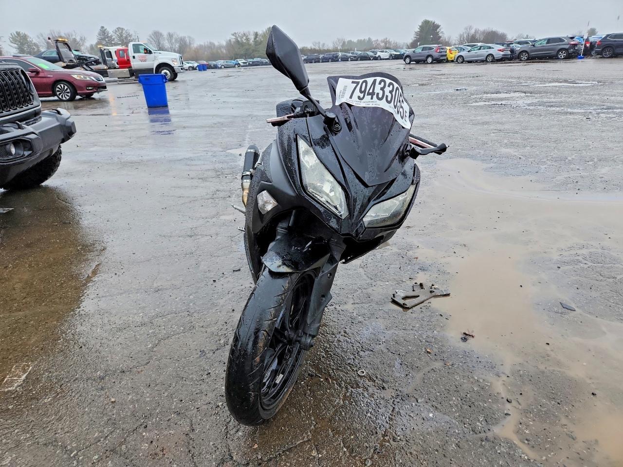 2014 Kawasaki EX300 A