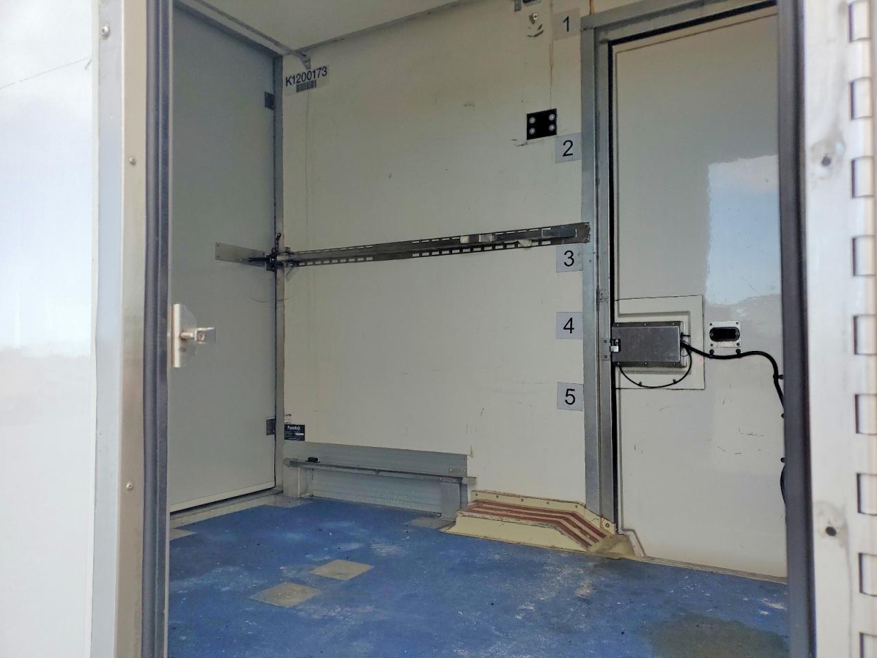 2020 Ford Transit Delivery Truck