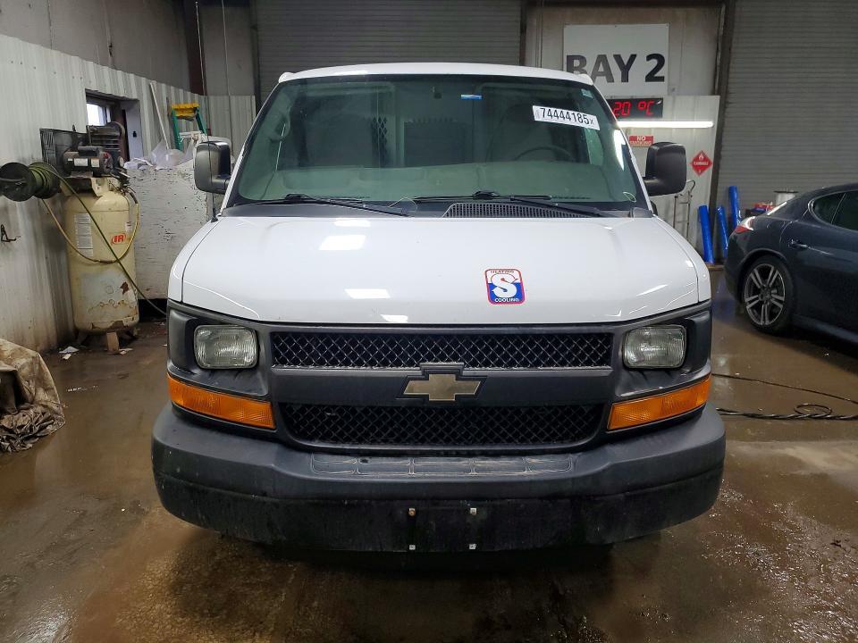 2014 Chevrolet Express G2500