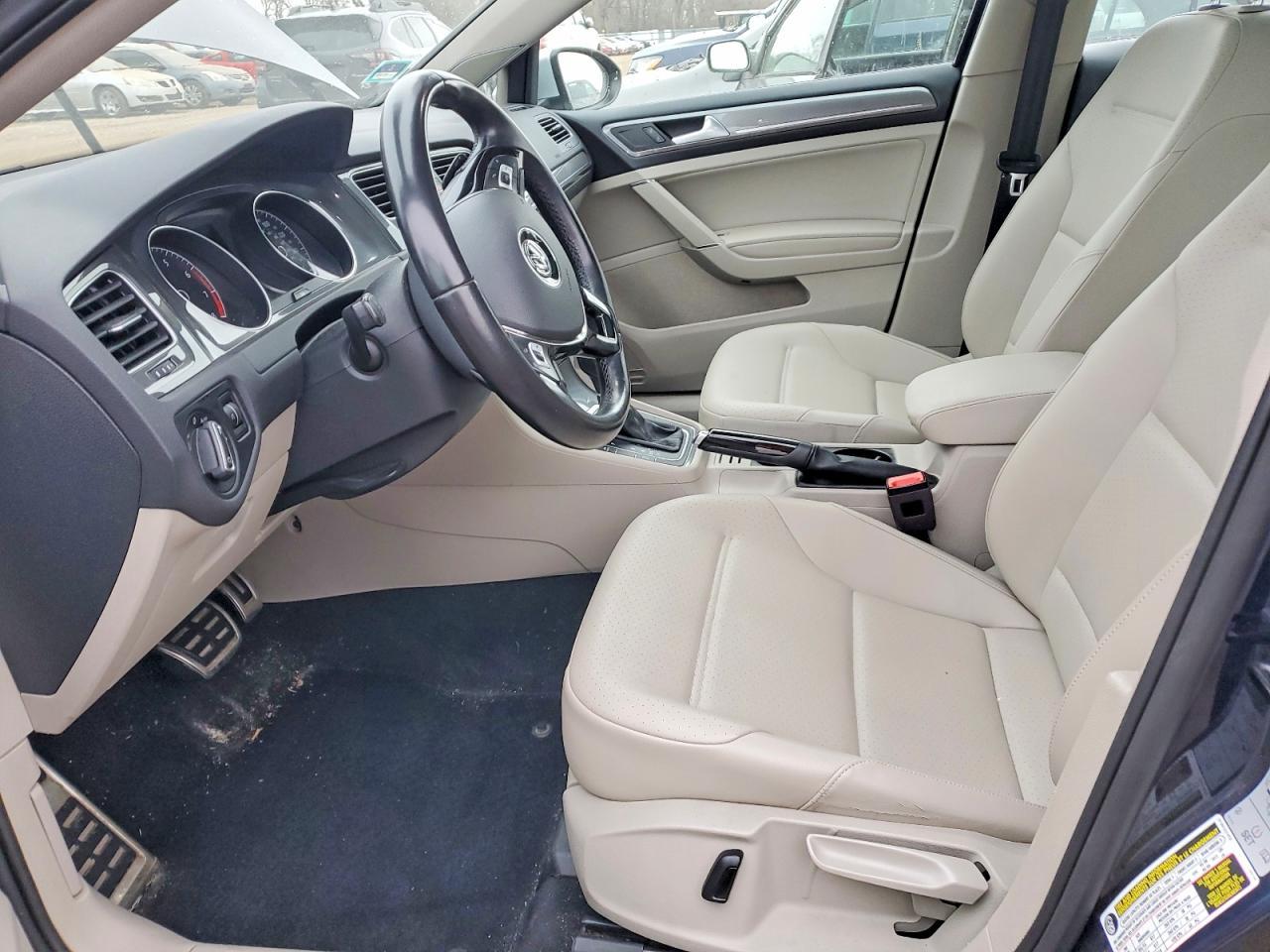 2017 Volkswagen Golf Alltrack s
