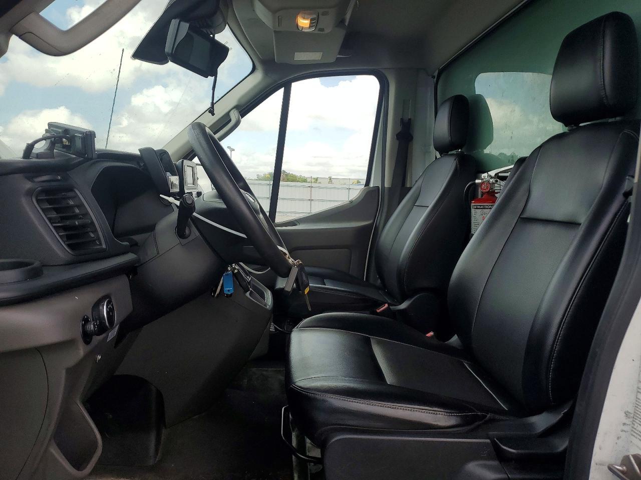 2020 Ford Transit 350 Delivery Truck