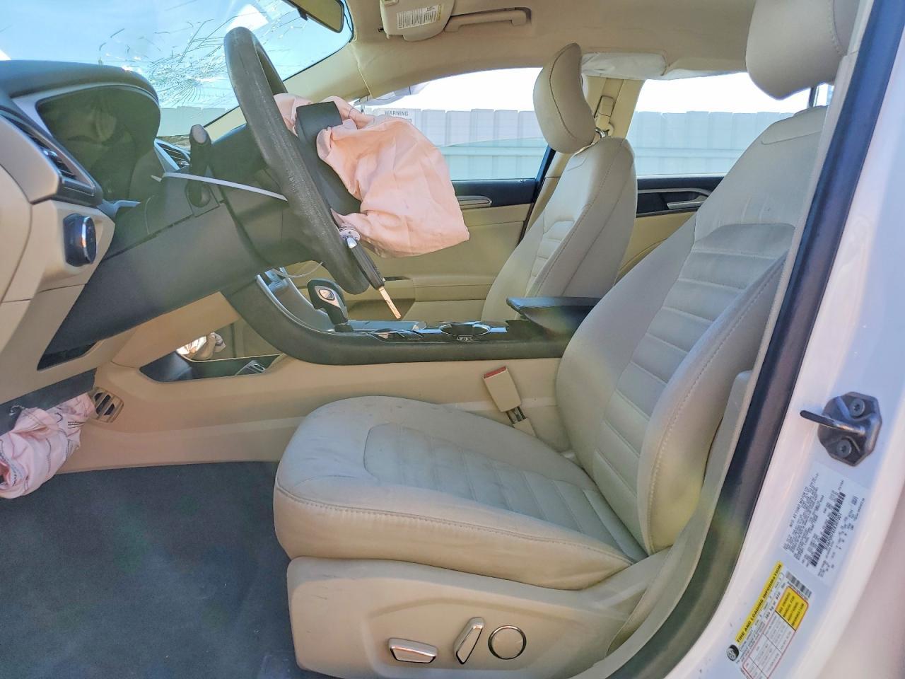 2014 Ford Fusion se