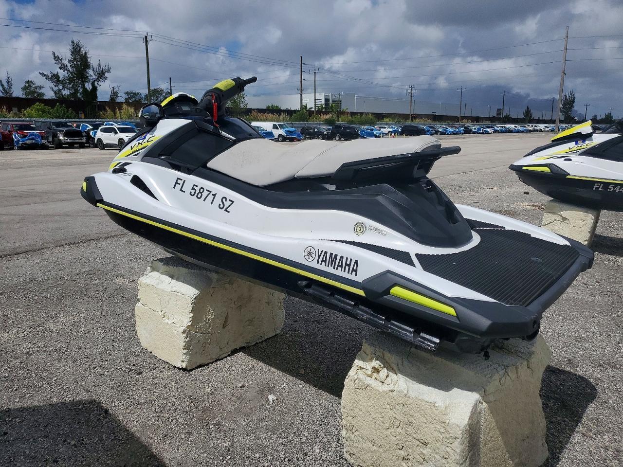 2021 YAM Yamaha VX