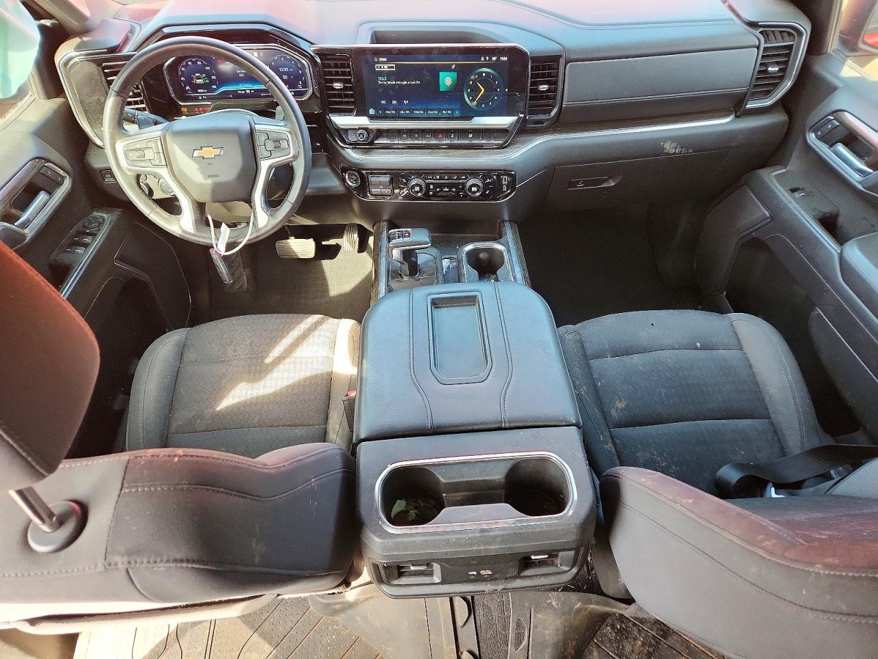 2022 Chevrolet Silverado C1500 LT