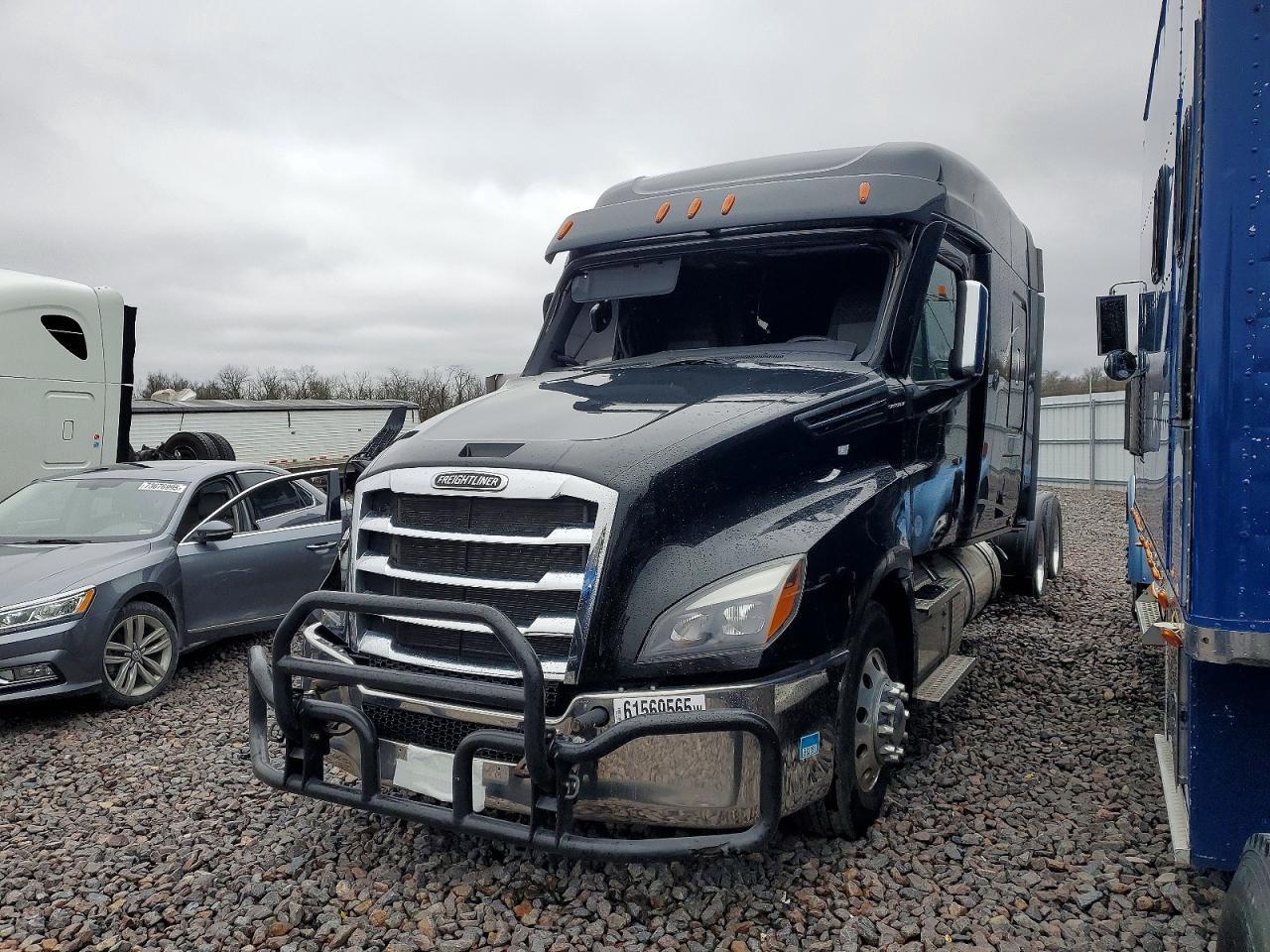 2022 Freightliner Cascadia 126 Semi Truck