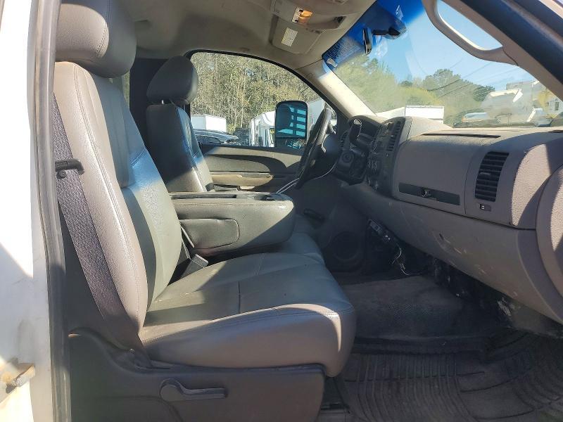 2012 GMC Sierra Flatbed Truck