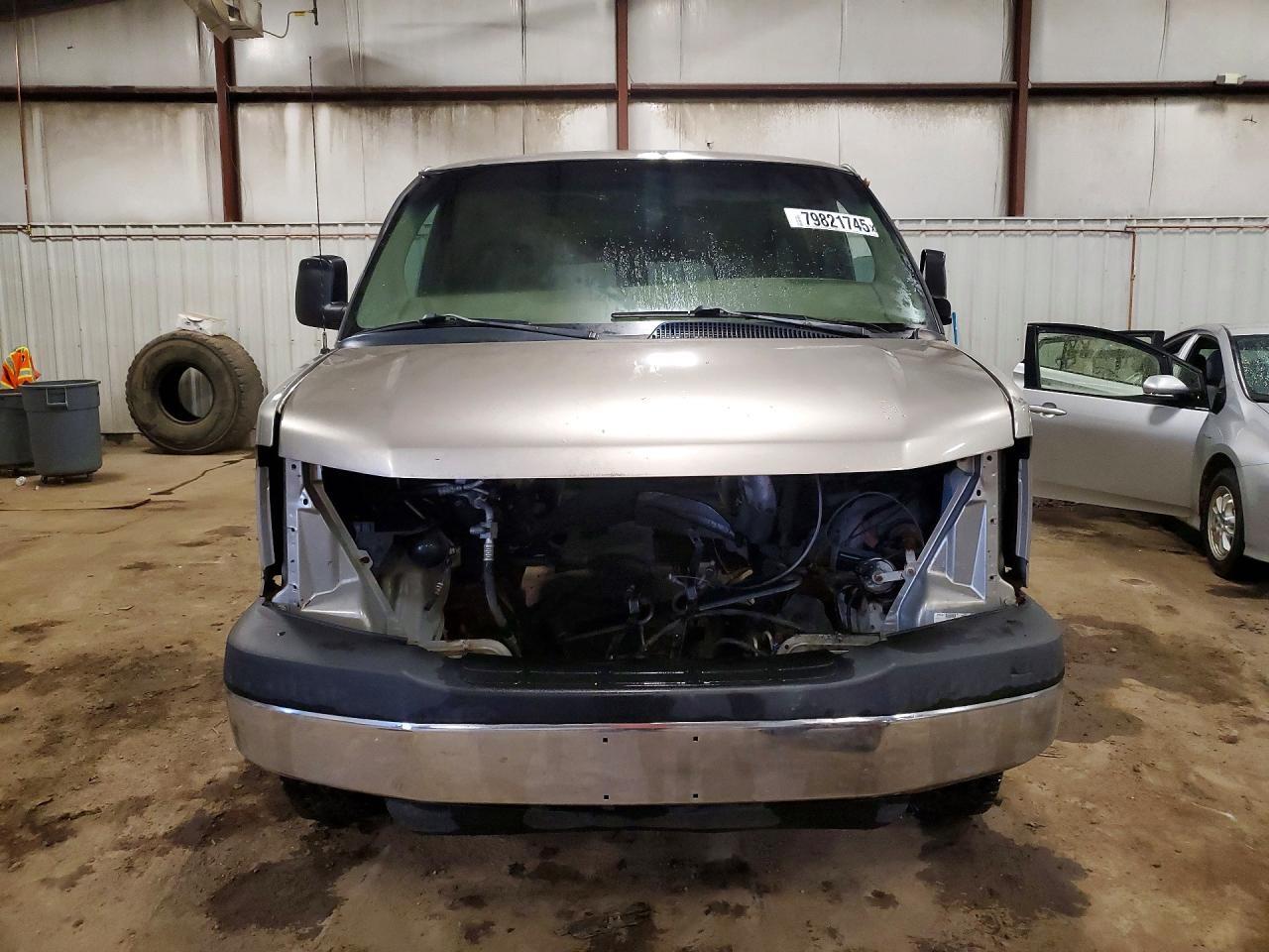 2003 Chevrolet Express G2500