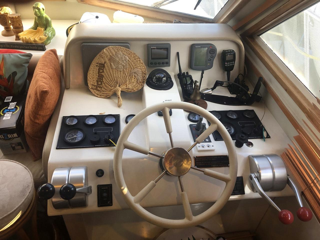 1999 Volvo Penta Boat