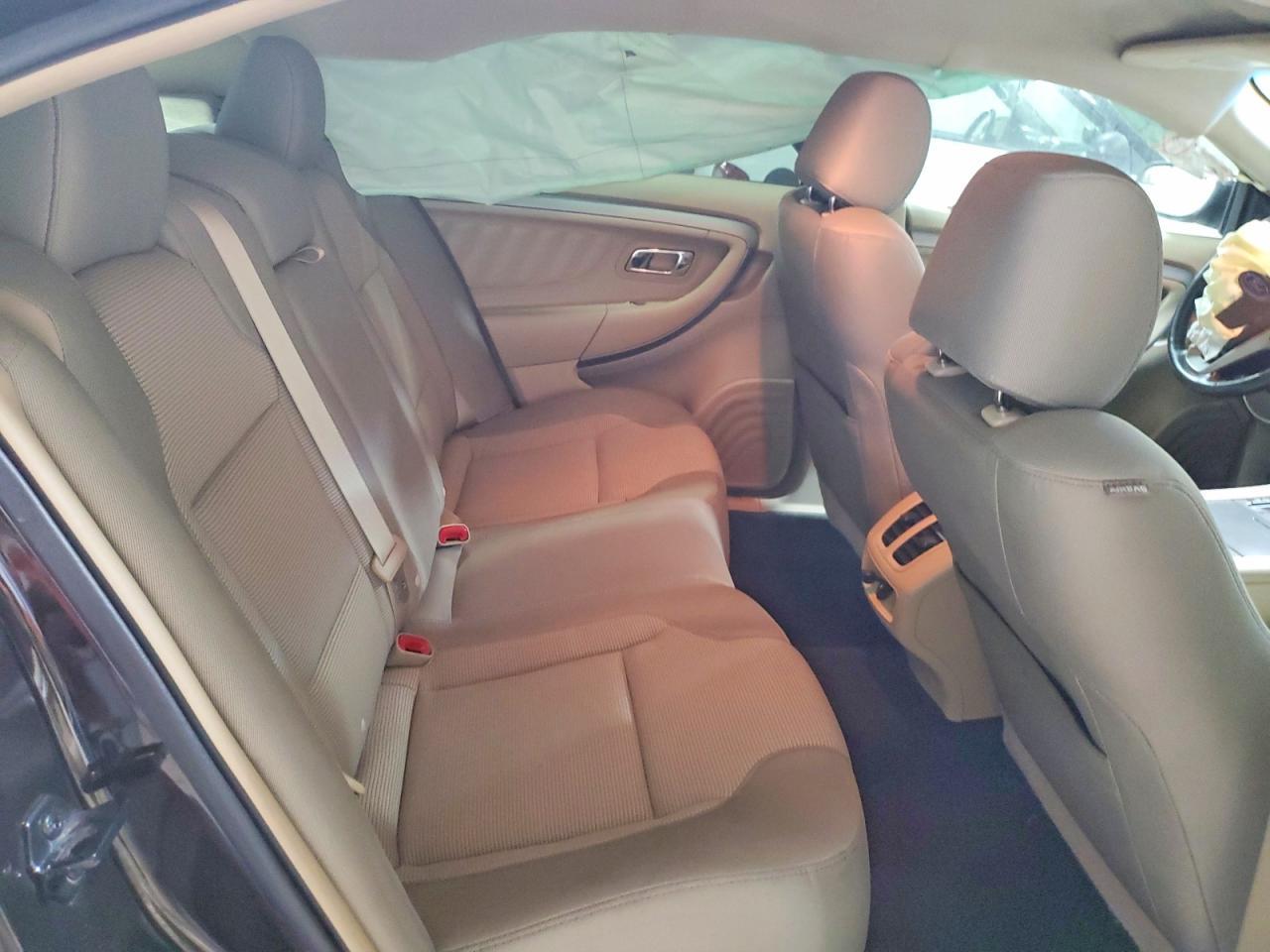 2014 Ford Taurus sel