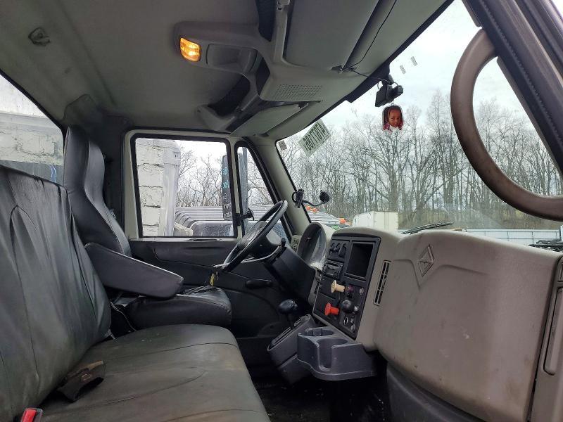 2009 International 4000 4400