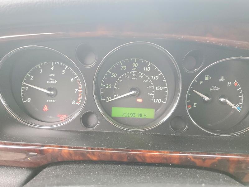 2004 Jaguar XJ8