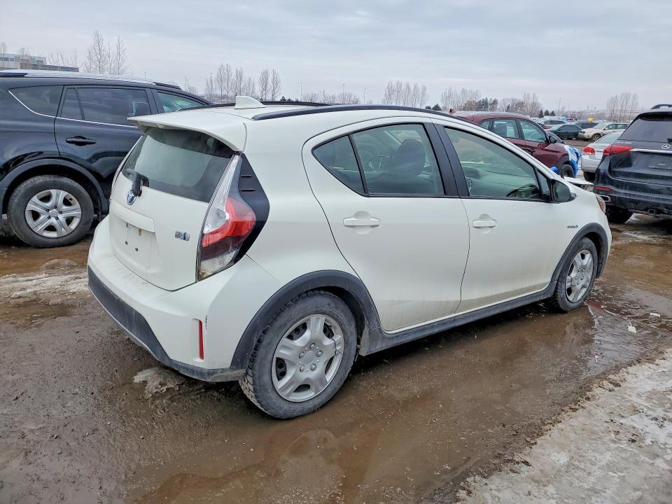 2018 Toyota Prius c