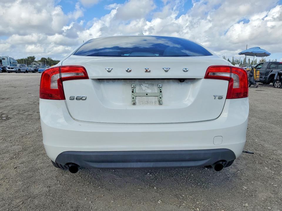 2012 Volvo S60 T5
