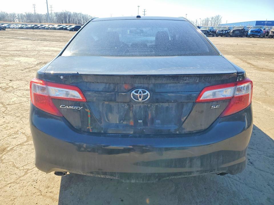 2014 Toyota Camry se V6