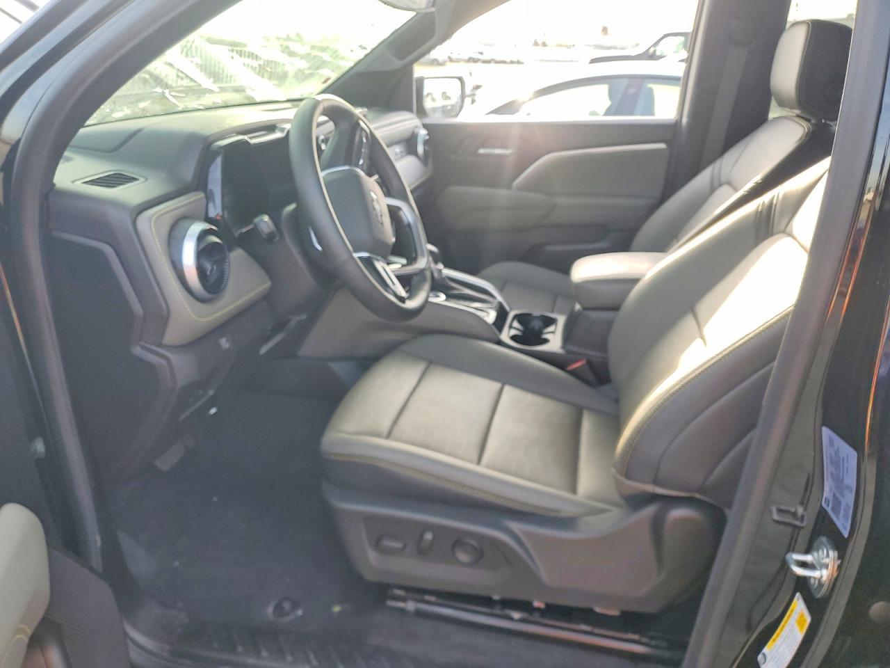 2025 Chevrolet Colorado ZR2