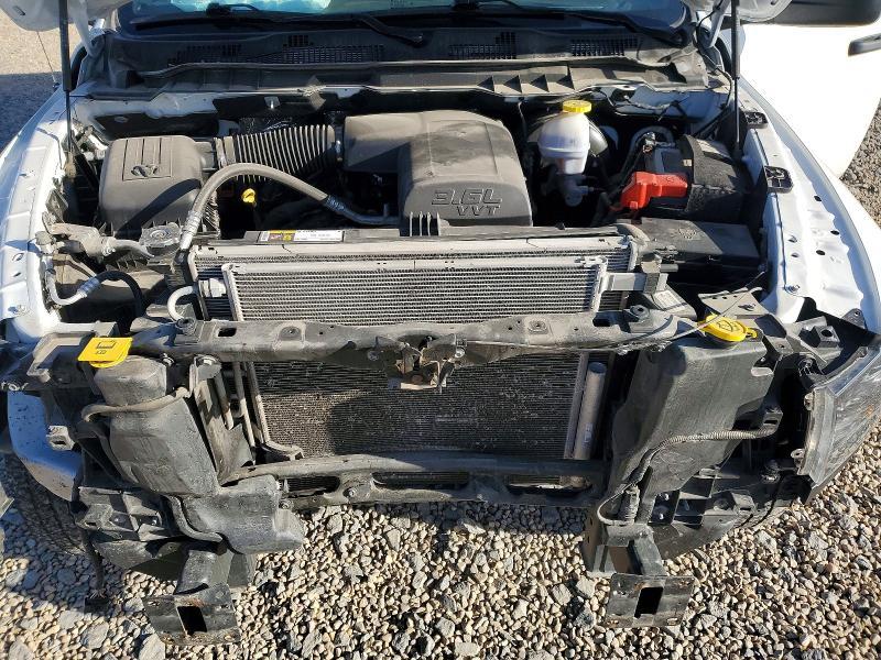2024 Dodge RAM 1500 Classic SLT