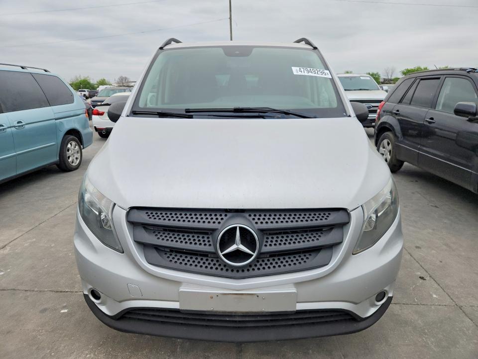 2016 Mercedes-Benz Metris