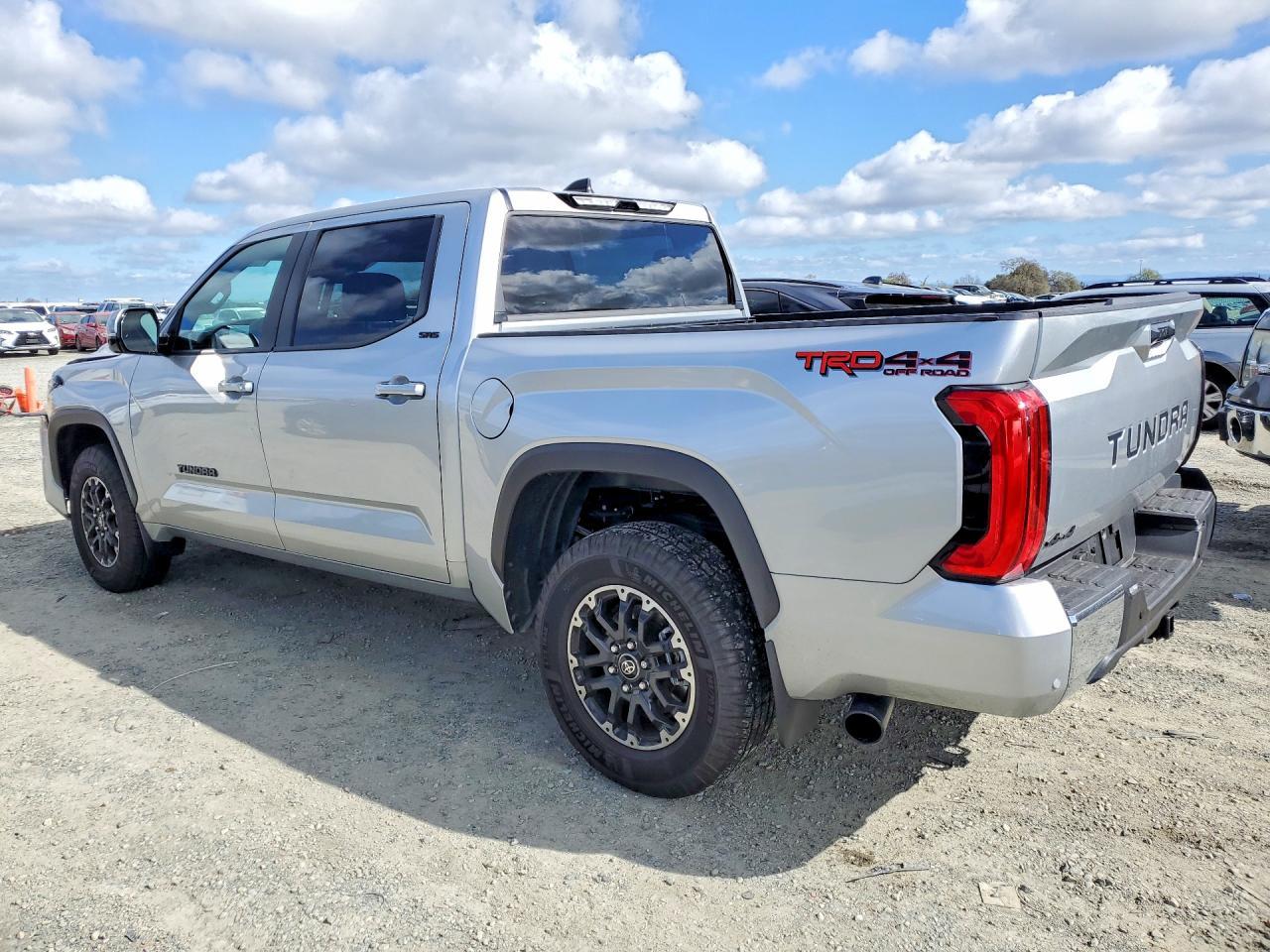 2025 Toyota Tundra SR5