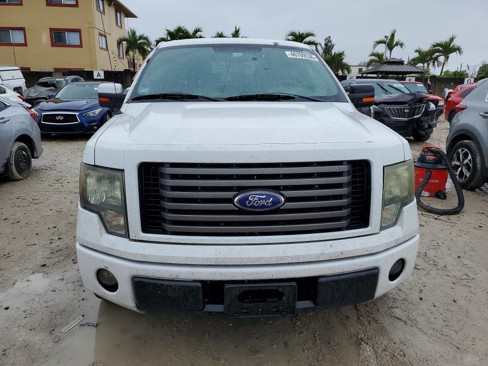 2010 Ford F150 Lightning Lariat