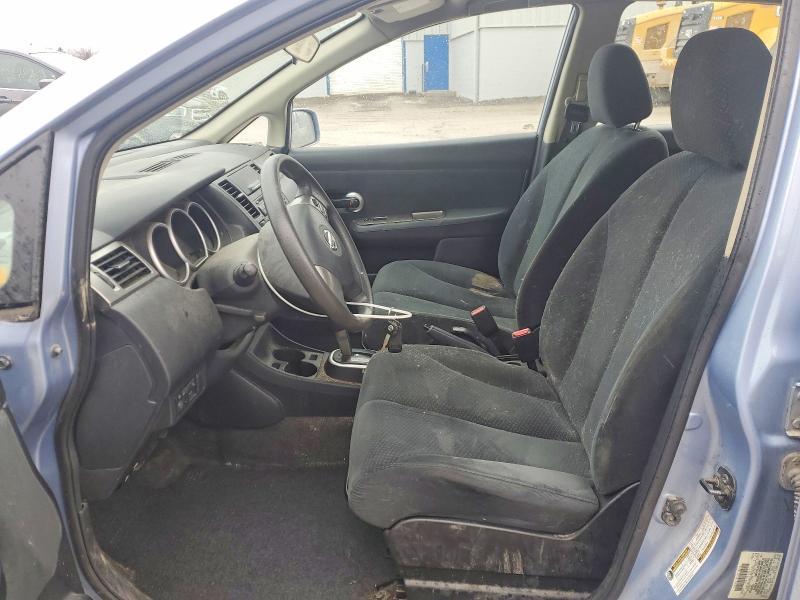 2010 Nissan Versa 1.8 s