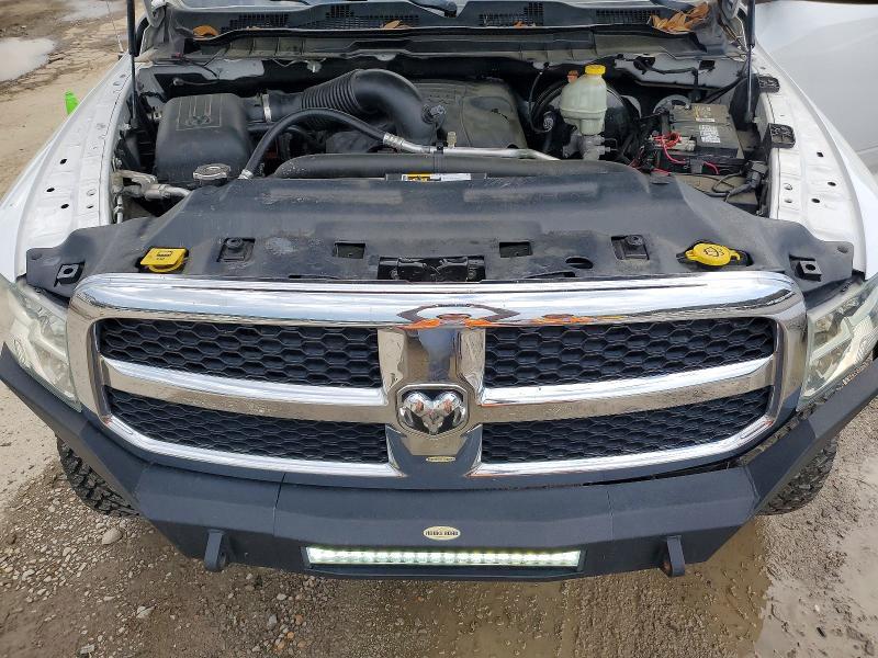 2016 Dodge Ram 1500 slt
