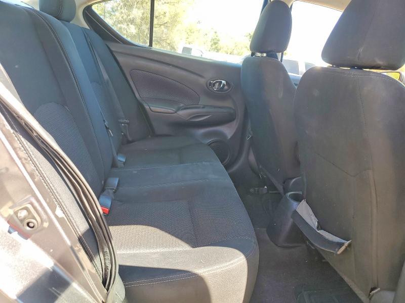 2017 Nissan Versa 1.6 s