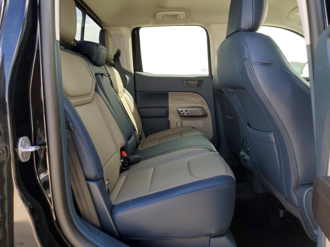 2025 Ford Maverick Lariat