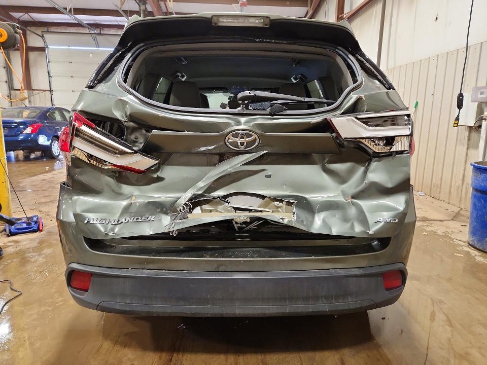 2017 Toyota Highlander le