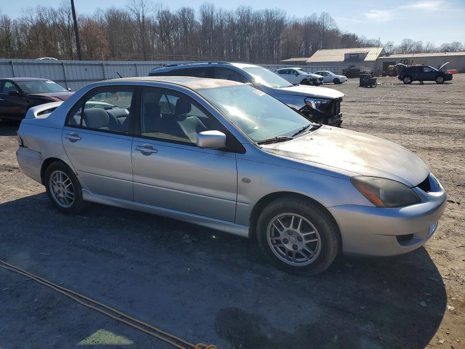 2005 Mitsubishi Lancer oz Rally