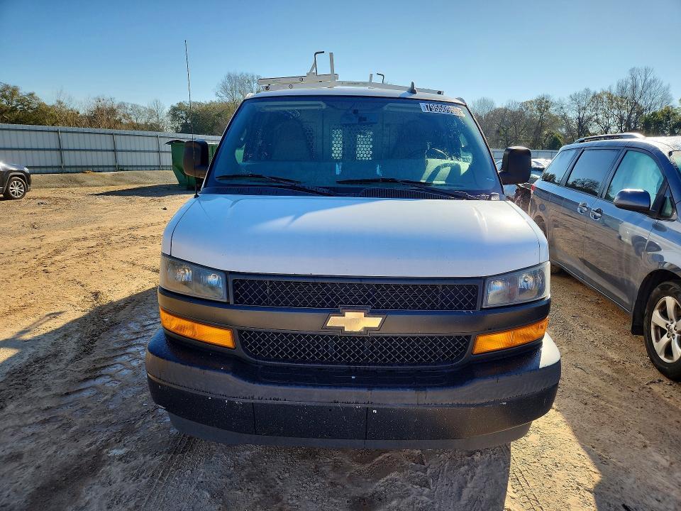 2018 Chevrolet Express G2500