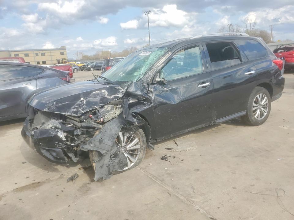 2018 Nissan Pathfinder s