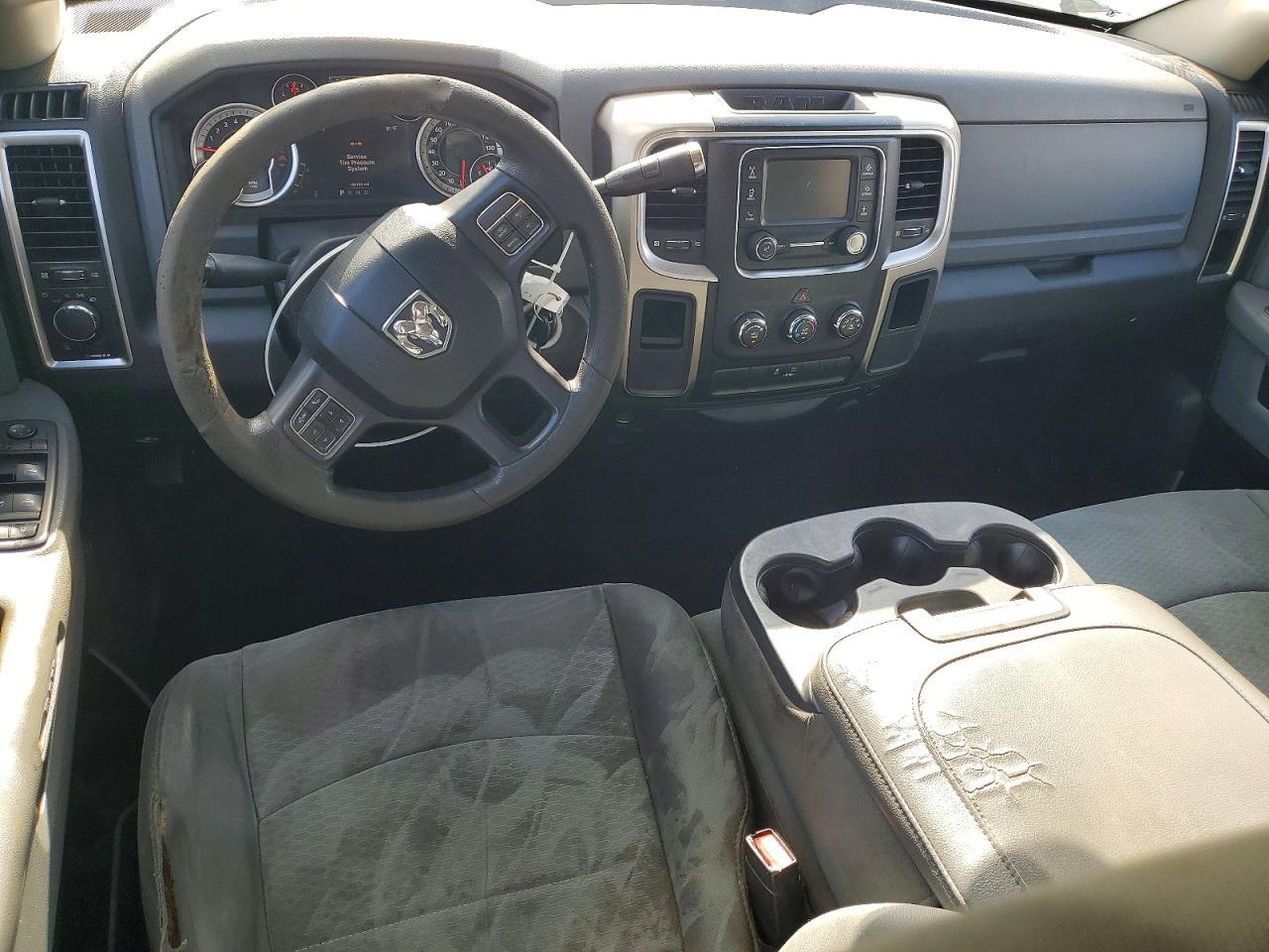 2013 Dodge RAM 1500 SLT