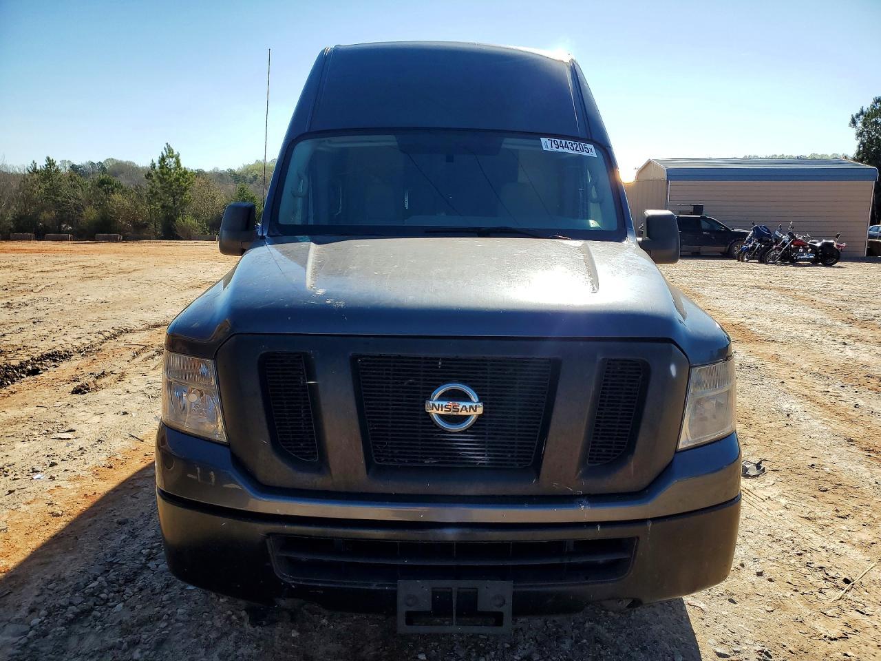 2019 Nissan NV 2500 HD SV