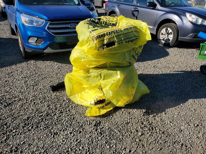 2001 Nissan Pathfinder se