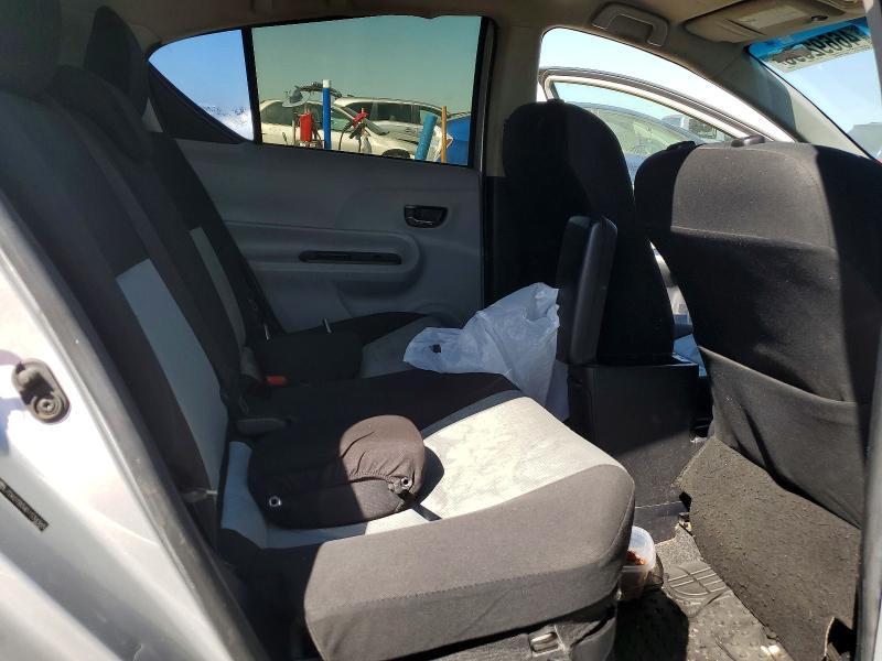 2013 Toyota Prius c Three