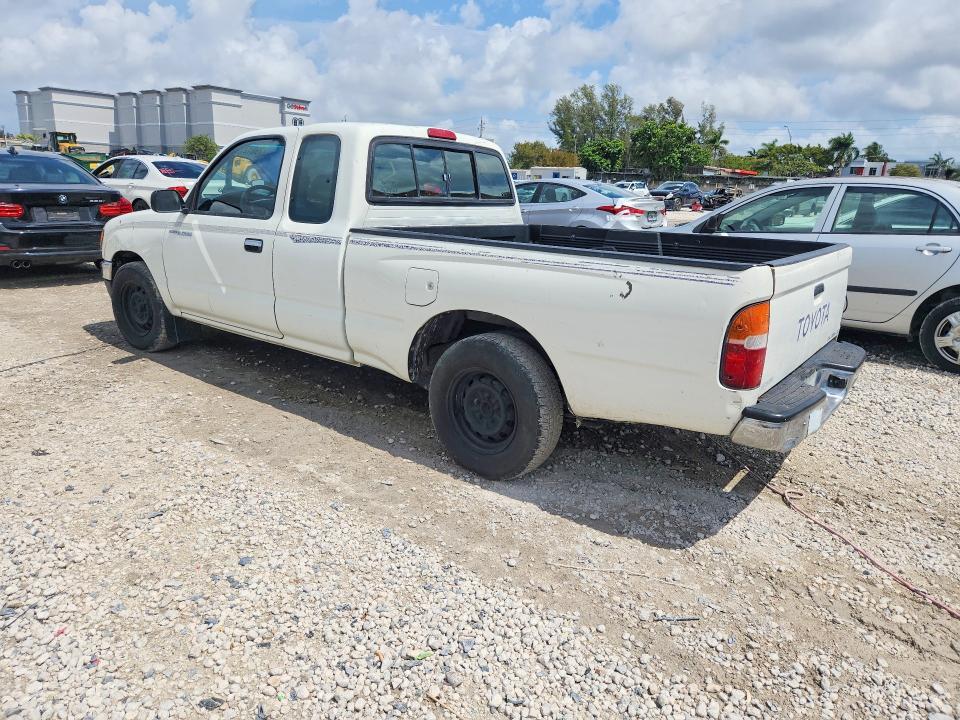 1995 Toyota Tacoma Base