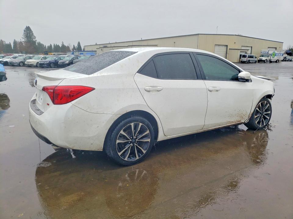 2017 Toyota Corolla se