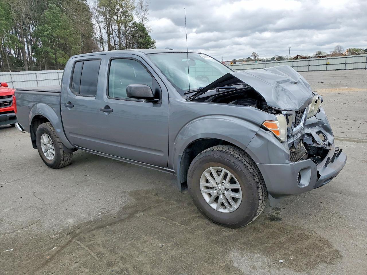 2018 Nissan Frontier SV