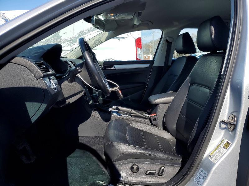2013 Volkswagen Passat se