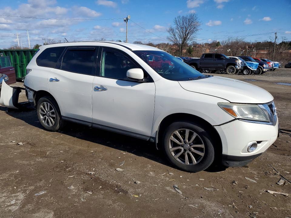 2013 Nissan Pathfinder s