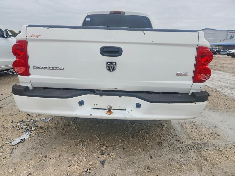 2005 Dodge Dakota Quad SLT
