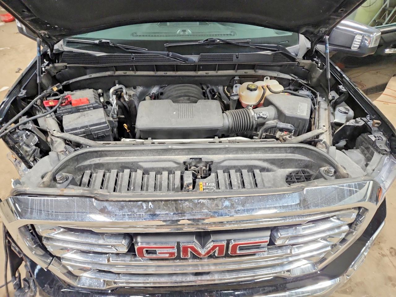 2019 GMC Sierra K1500 SLT