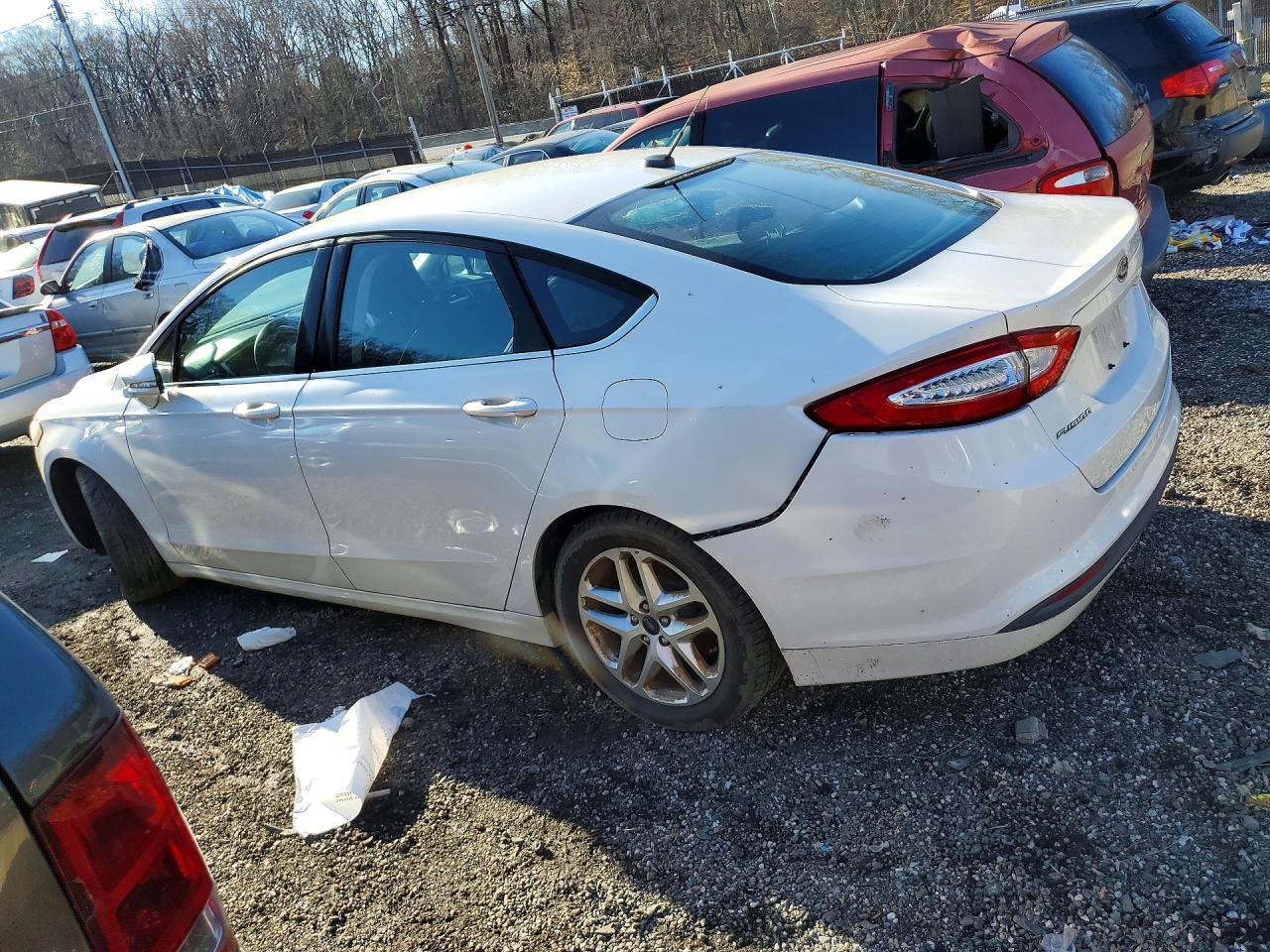 2016 Ford Fusion se