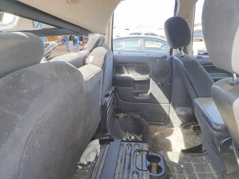2005 Dodge RAM 2500 ST