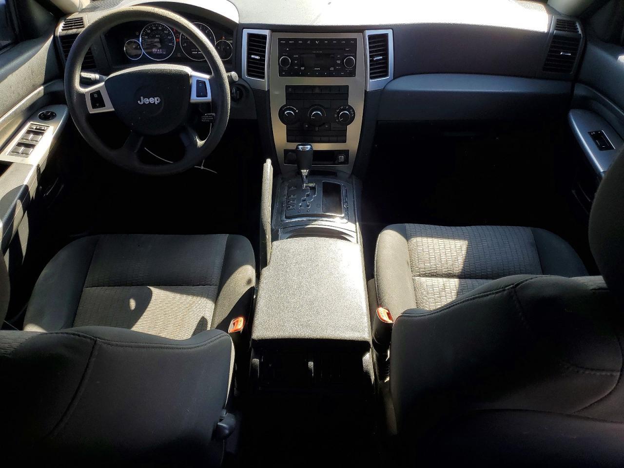 2008 Jeep Grand Cherokee Laredo